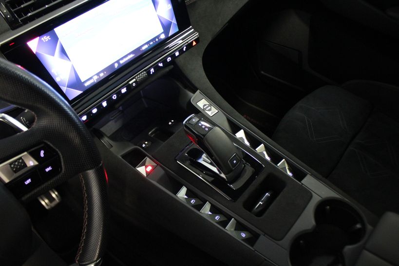 DS DS7 CROSSBACK 2019 - Photo n°27
