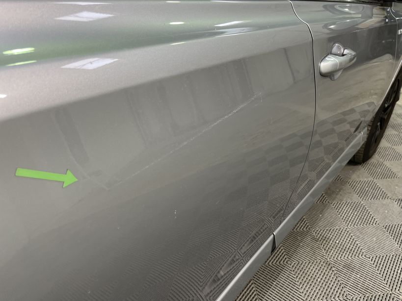 TOYOTA RAV4 HYBRIDE RC18 PRO 2019 - Photo n°4