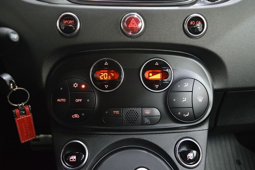 ABARTH 595 SERIE 5 2021 - Photo n°15