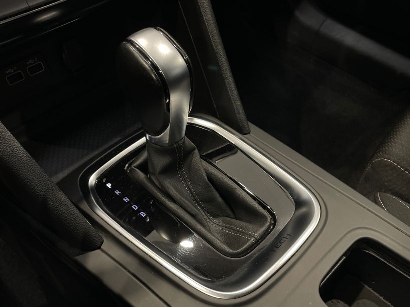 RENAULT MEGANE IV ESTATE 2021 - Photo n°19