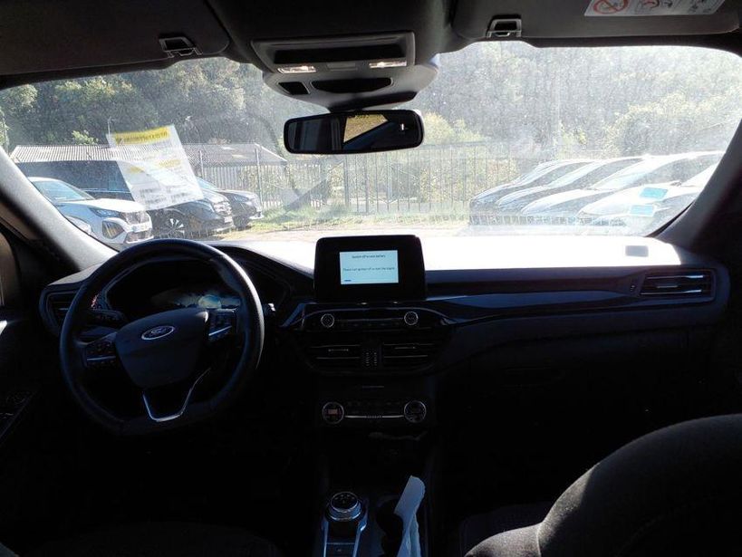 FORD KUGA 2022 - Photo n°4