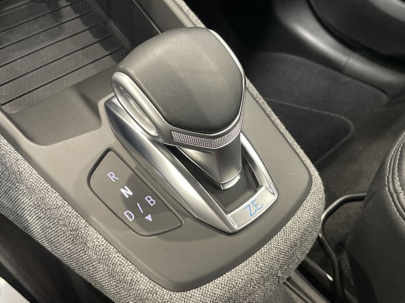 RENAULT ZOE 2021 - Photo n°18