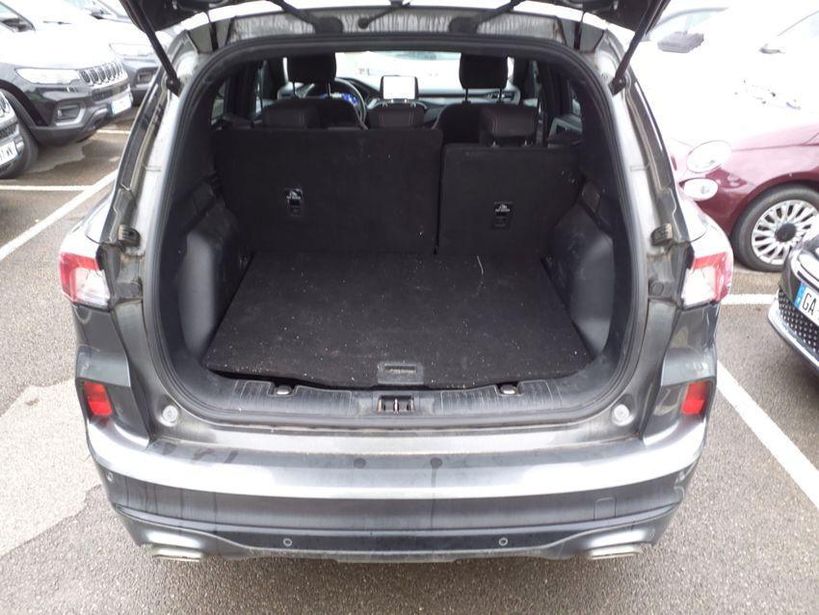 FORD KUGA 2022 - Photo n°7