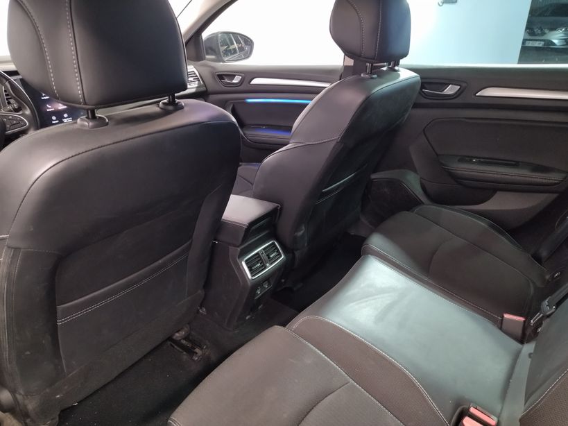 RENAULT MEGANE IV ESTATE 2021 - Photo n°19