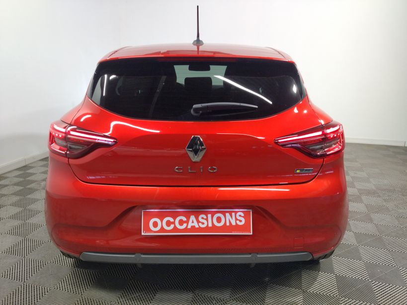 RENAULT CLIO V 2021 - Photo n°6