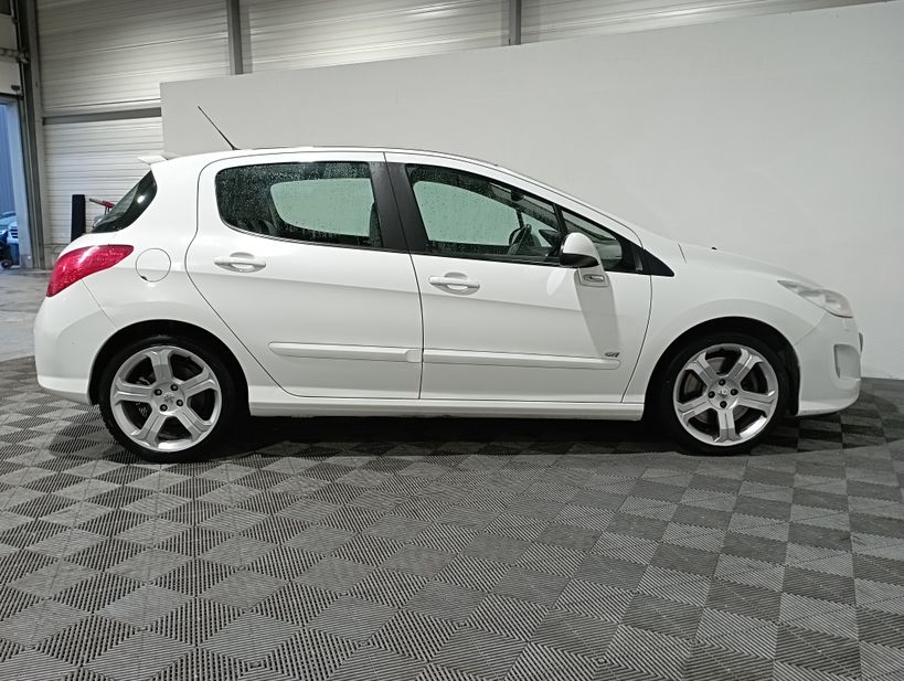PEUGEOT 308 2011 - Photo n°9