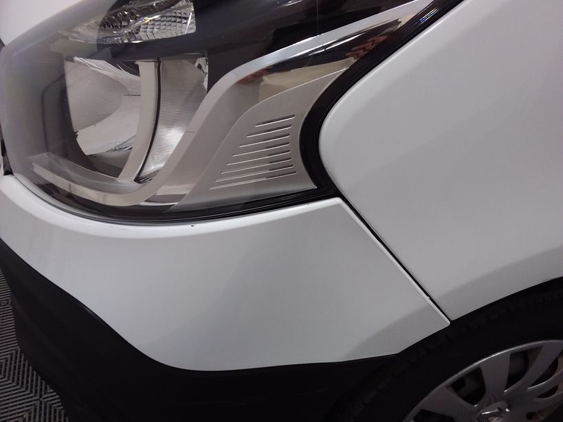 RENAULT TRAFIC FOURGON 2019 - Photo n°8