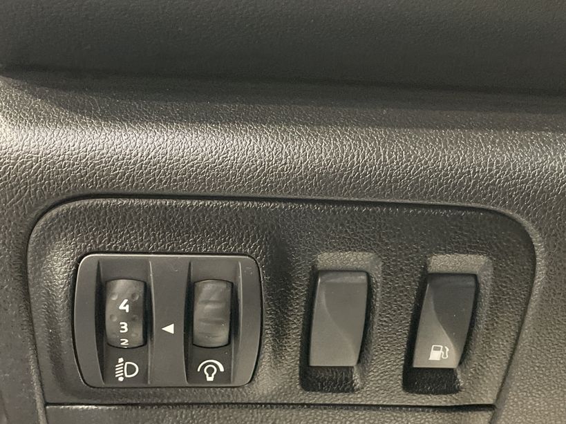 RENAULT MEGANE IV ESTATE 2021 - Photo n°35