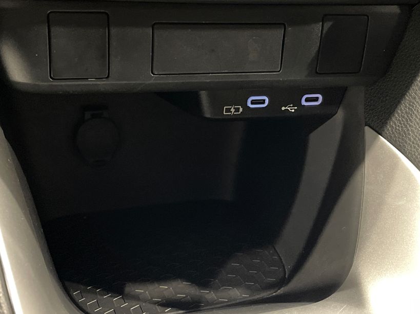 TOYOTA YARIS HYBRIDE 2025 - Photo n°18