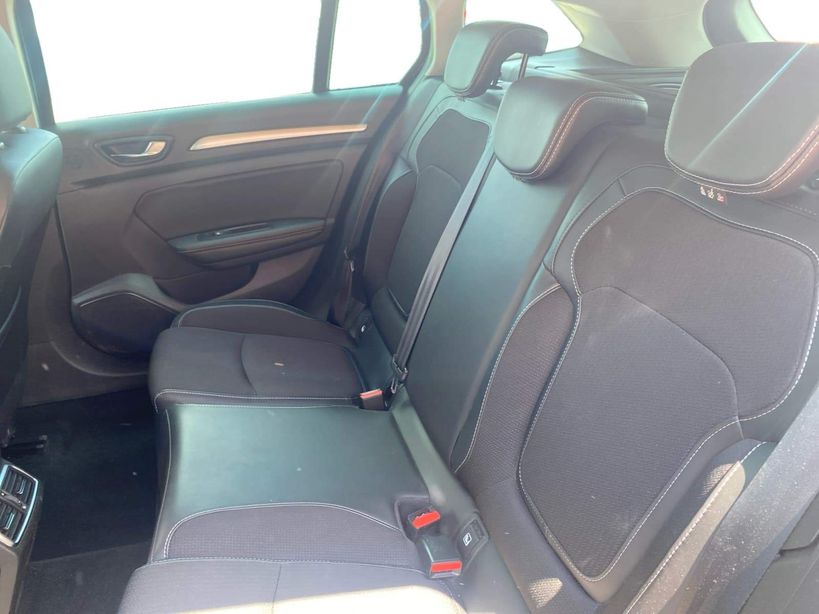 RENAULT MEGANE IV ESTATE 2023 - Photo n°14