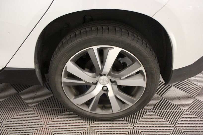 PEUGEOT 2008 2015 - Photo n°28