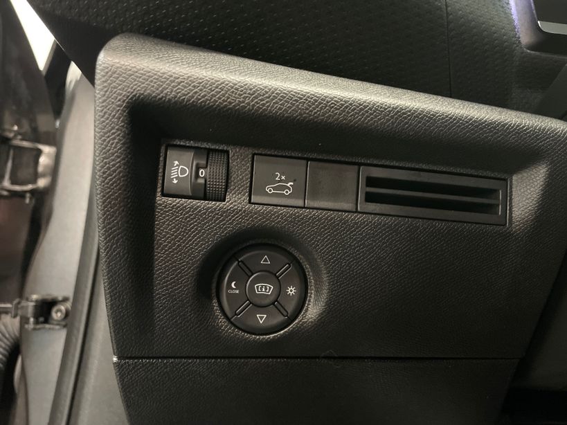 CITROEN C4 X 2023 - Photo n°21