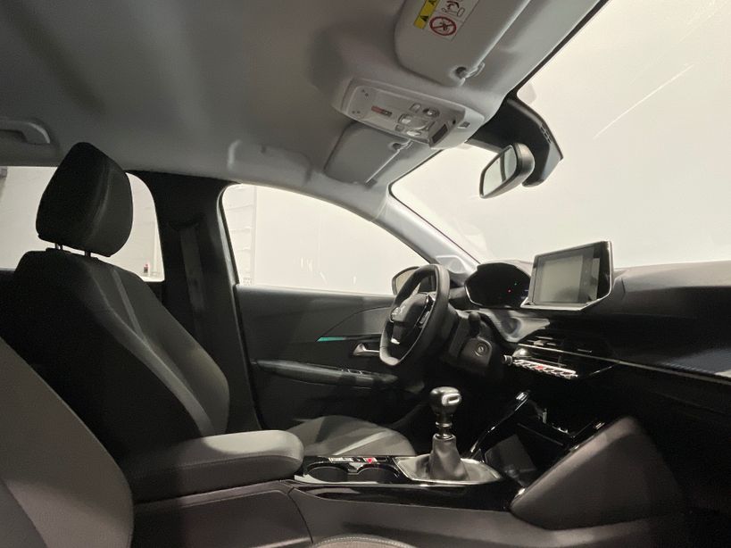 PEUGEOT 208 2023 - Photo n°22