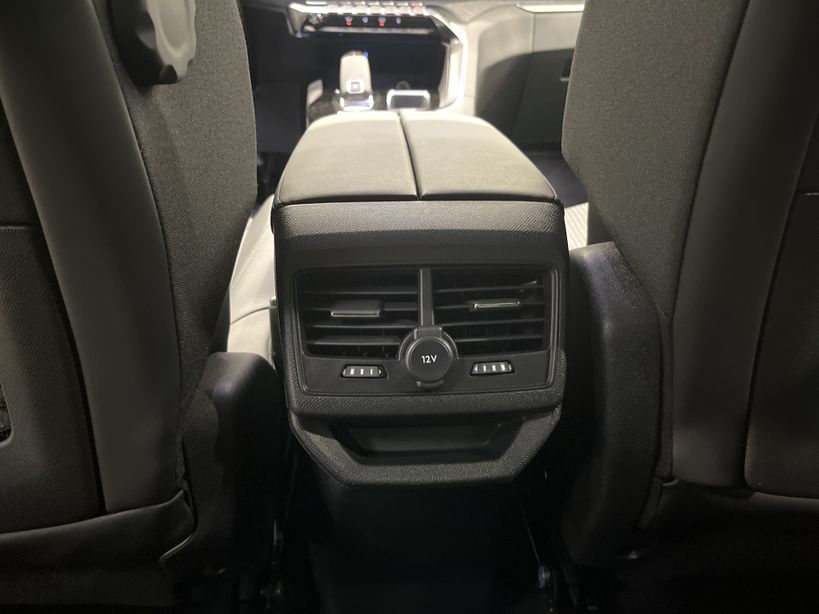 PEUGEOT 3008 2023 - Photo n°40