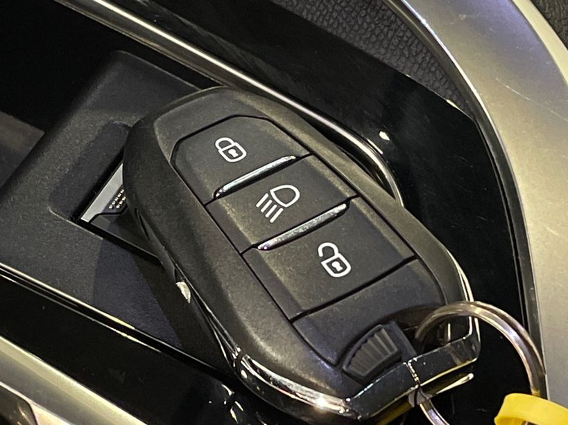 PEUGEOT 3008 2023 - Photo n°56