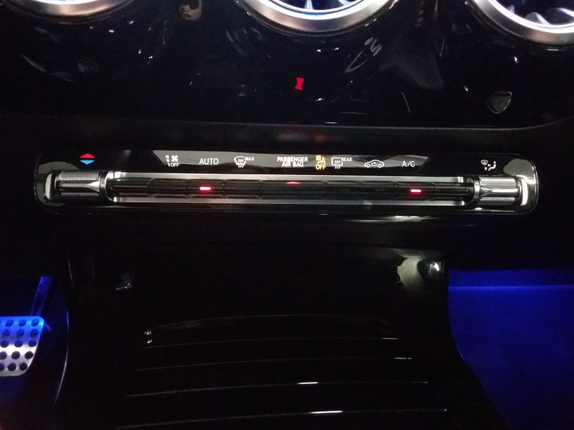MERCEDES CLASSE A 2021 - Photo n°35