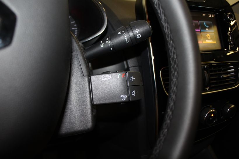 RENAULT CLIO IV 2019 - Photo n°14