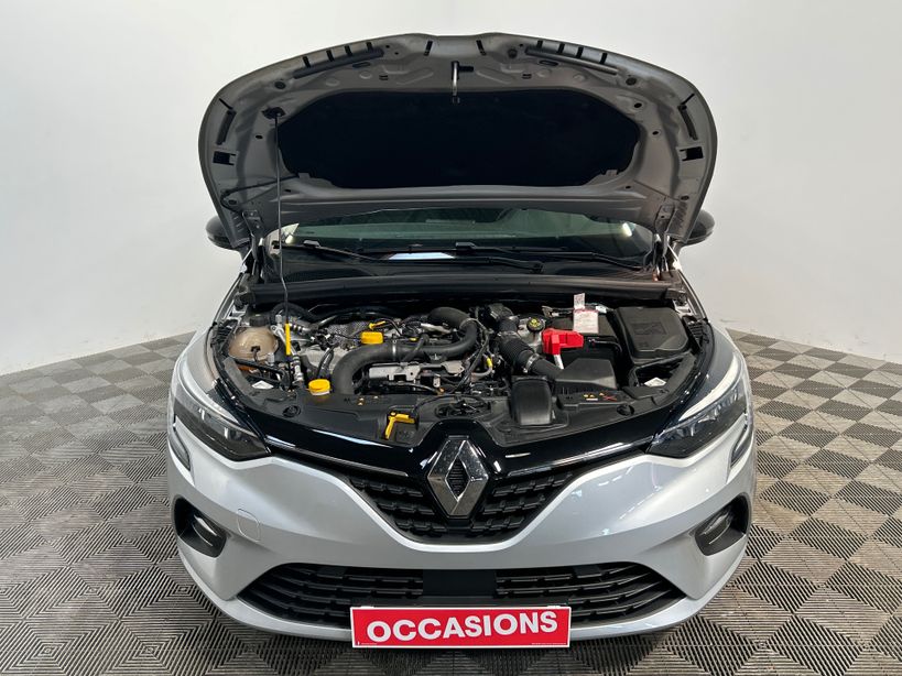 RENAULT CLIO V 2022 - Photo n°12