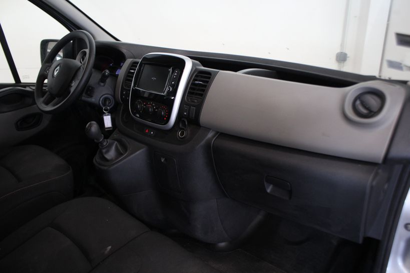 RENAULT TRAFIC COMBI 2017 - Photo n°7