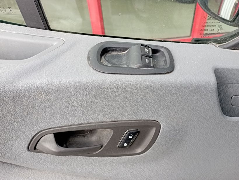 FORD TRANSIT CHASSIS DOUBLE CABINE 2019 - Photo n°23