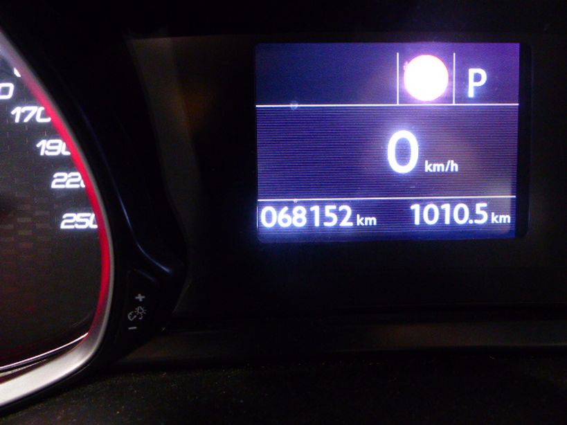 PEUGEOT 308 SW 2020 - Photo n°2
