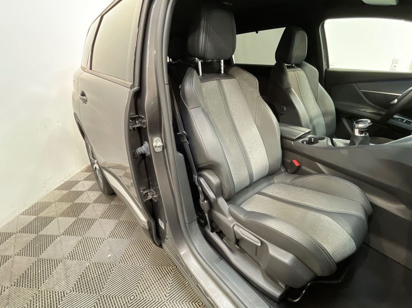 PEUGEOT 5008 2023 - Photo n°48