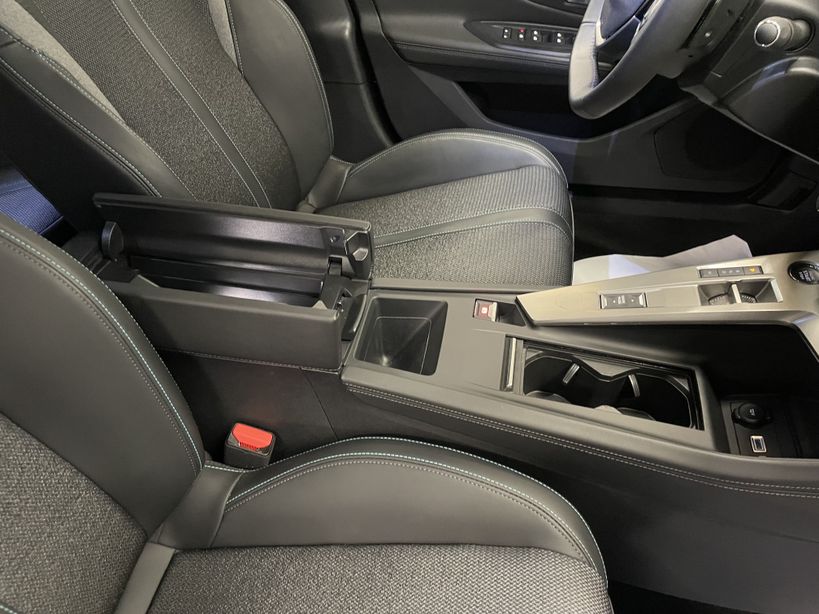 PEUGEOT 308 2024 - Photo n°29