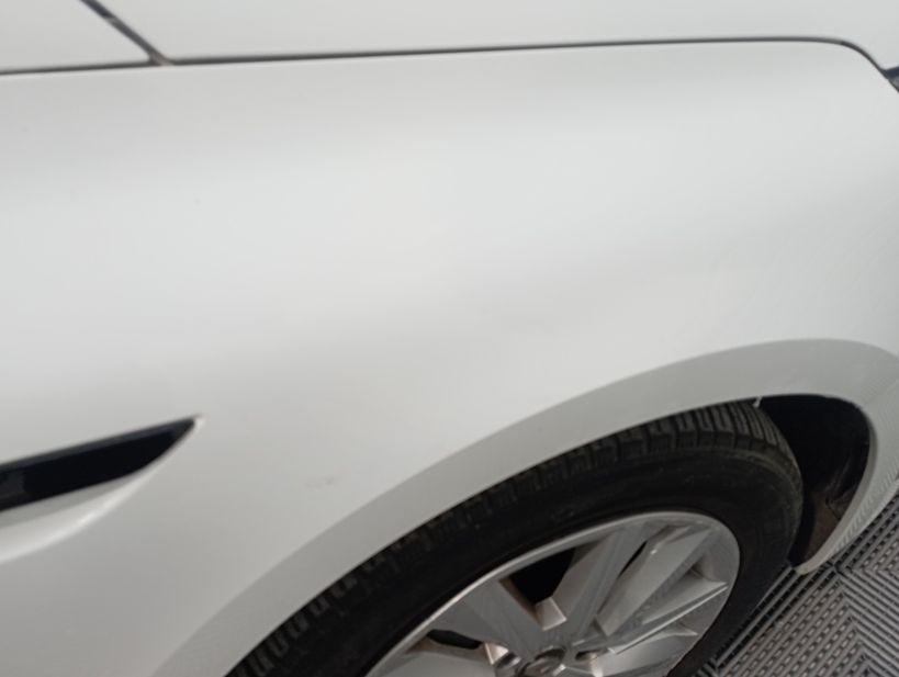 RENAULT MEGANE IV BERLINE 2021 - Photo n°18