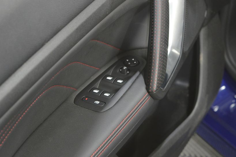 PEUGEOT 308 2019 - Photo n°9