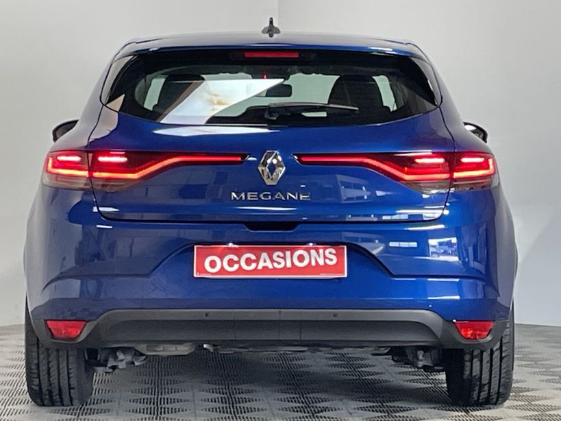 RENAULT MEGANE IV BERLINE 2023 - Photo n°6
