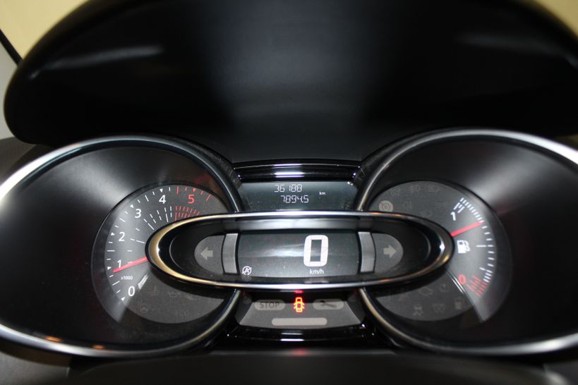 RENAULT CLIO IV BUSINESS 2018 - Photo n°13