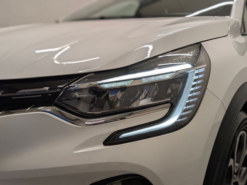 RENAULT CAPTUR 2023 - Photo n°4