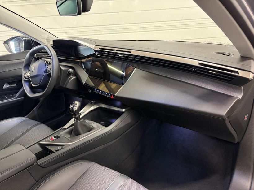 PEUGEOT 308 2023 - Photo n°10