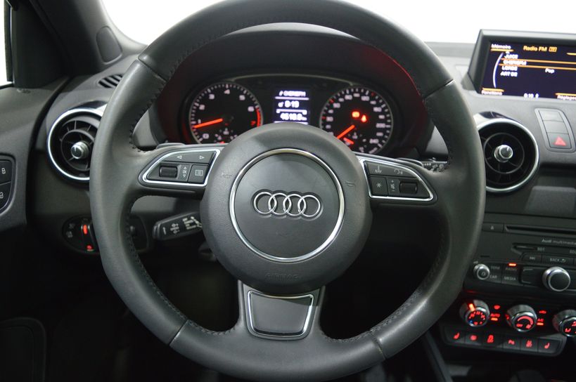 AUDI A1 SPORTBACK 2013 - Photo n°11