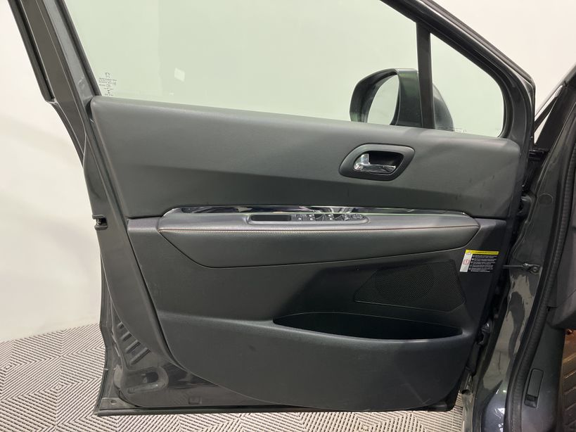 PEUGEOT 3008 2015 - Photo n°29