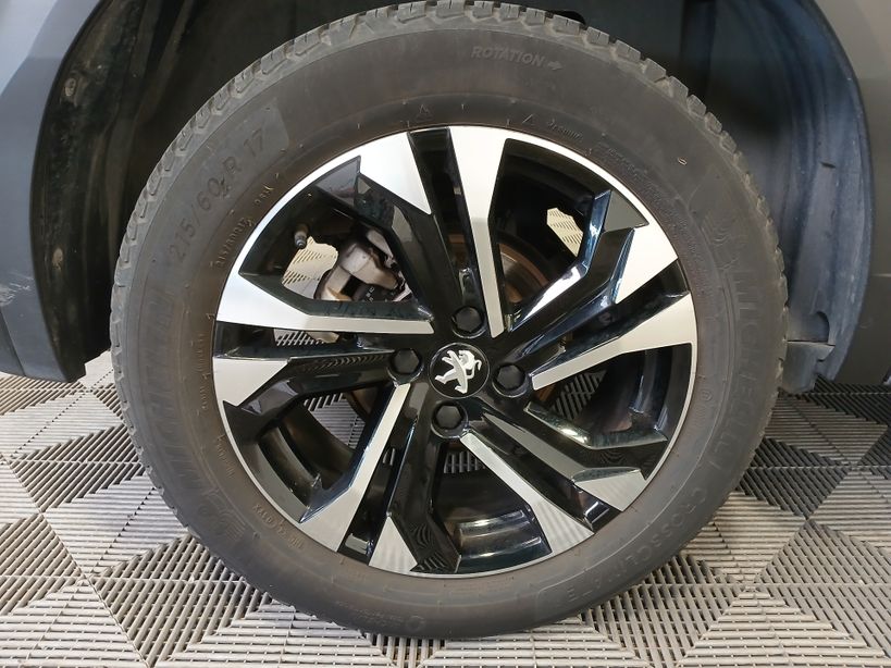 PEUGEOT 2008 2023 - Photo n°9