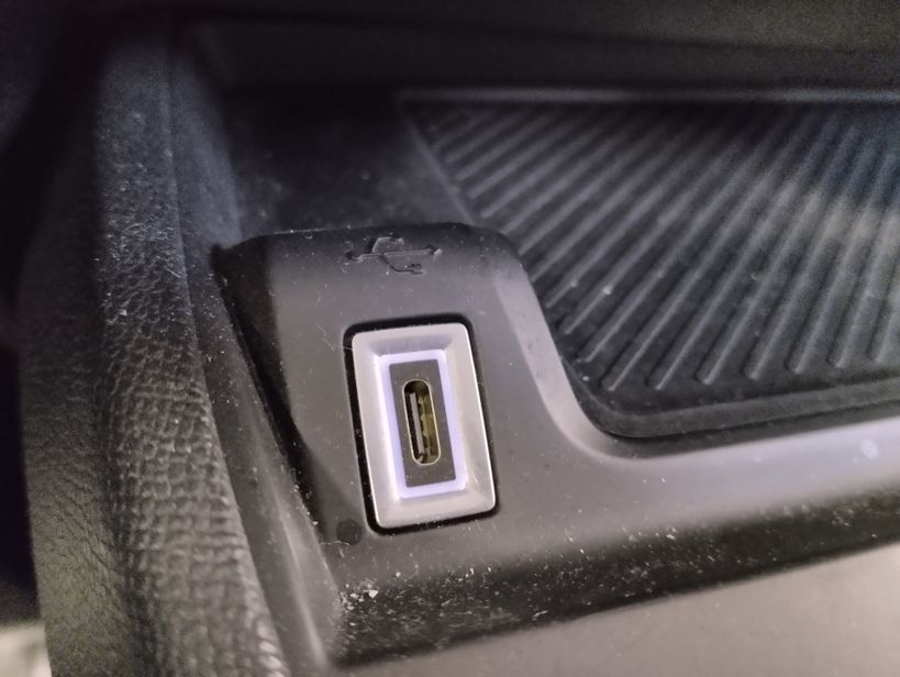 CITROEN C4 X 2023 - Photo n°25