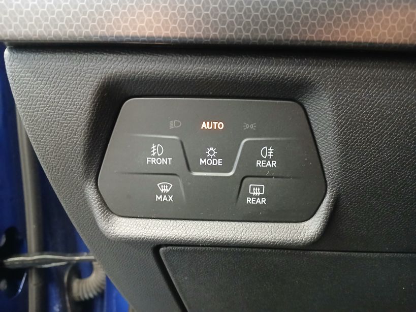 SEAT LEON SPORTSTOURER 2020 - Photo n°17
