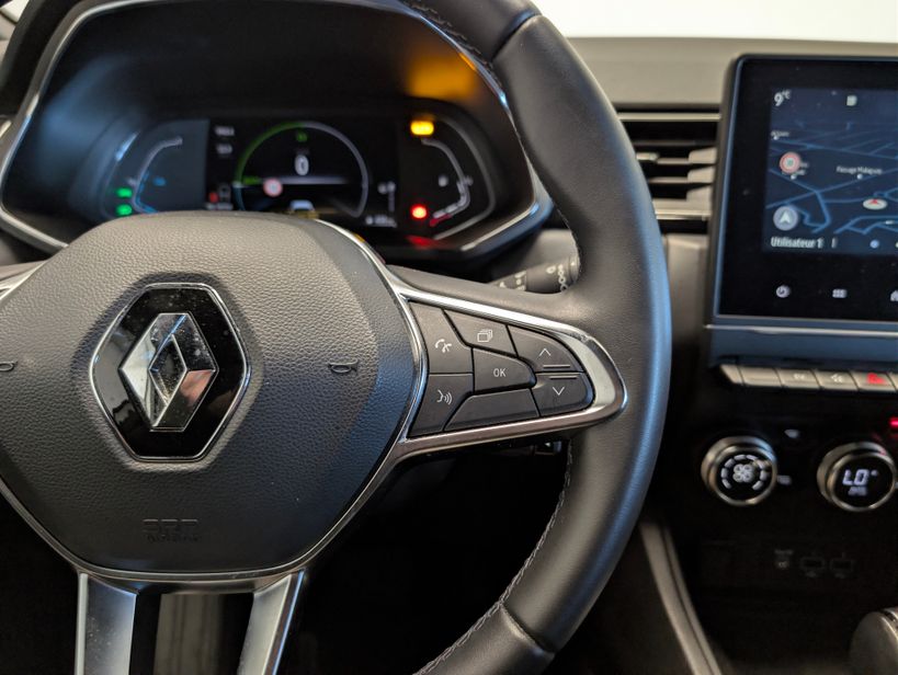 RENAULT CAPTUR 2022 - Photo n°14