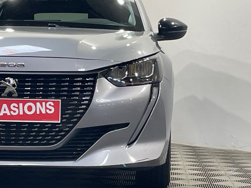 PEUGEOT 208 2023 - Photo n°7