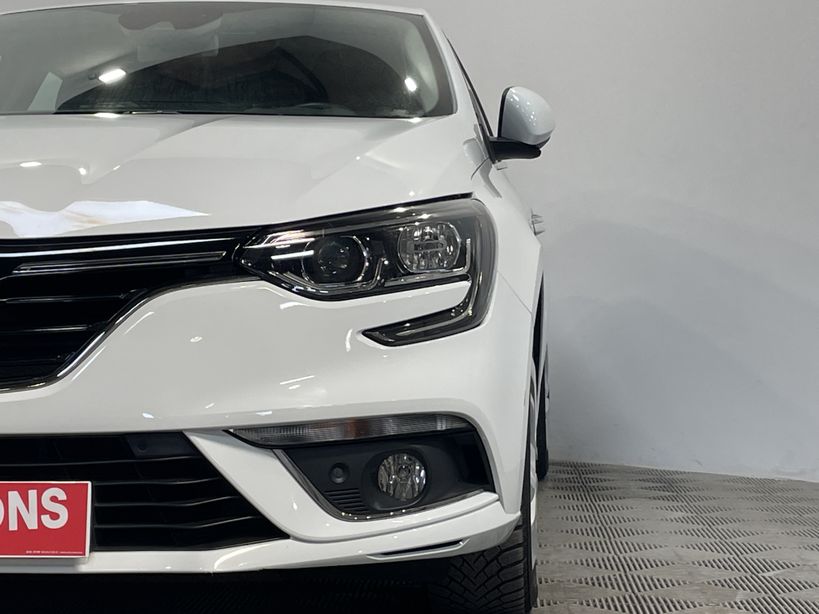 RENAULT MEGANE IV BERLINE BUSINESS 2019 - Photo n°7