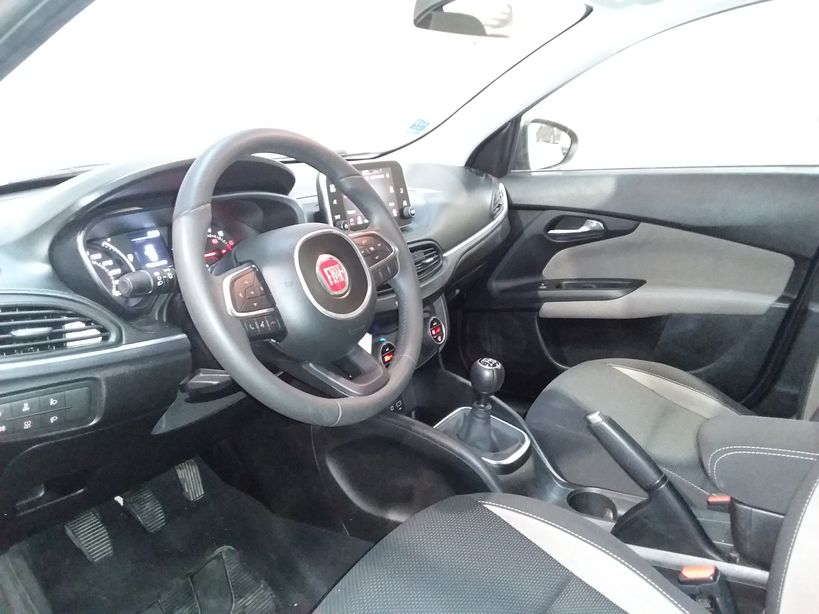 FIAT TIPO 5 PORTES 2018 - Photo n°10