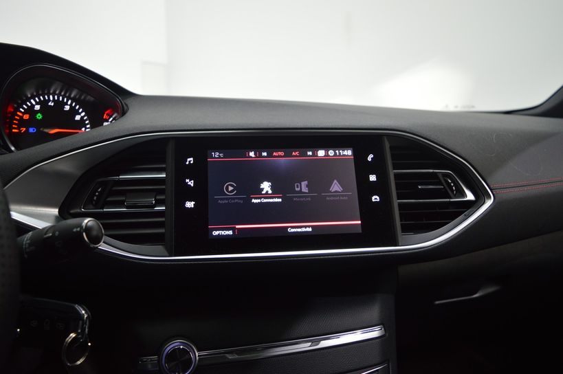 PEUGEOT 308 2019 - Photo n°16