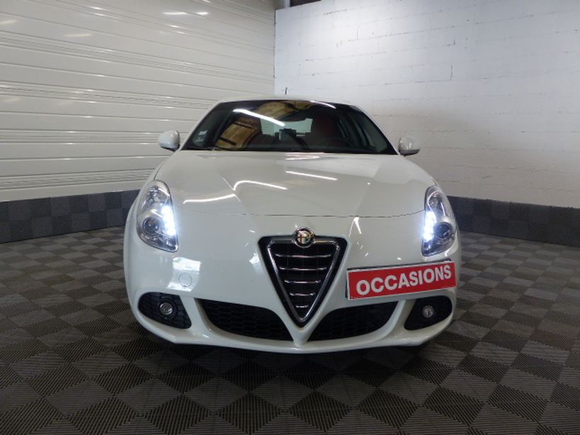 ALFA ROMEO GIULIETTA 2013 - Photo n°2