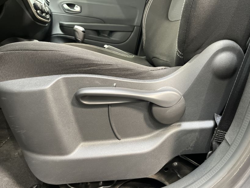 RENAULT CAPTUR 2018 - Photo n°34