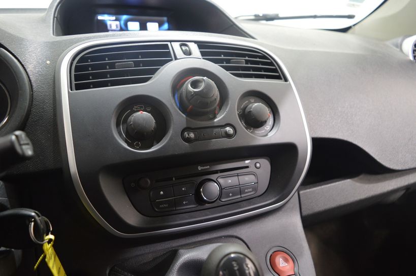 RENAULT KANGOO EXPRESS 2017 - Photo n°12