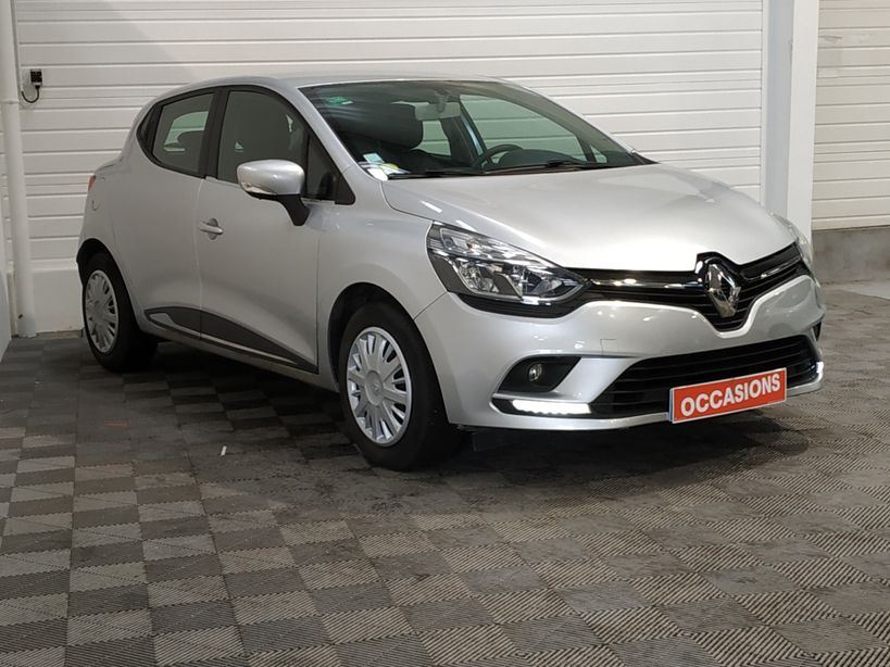 RENAULT CLIO IV 2018 - Photo n°3