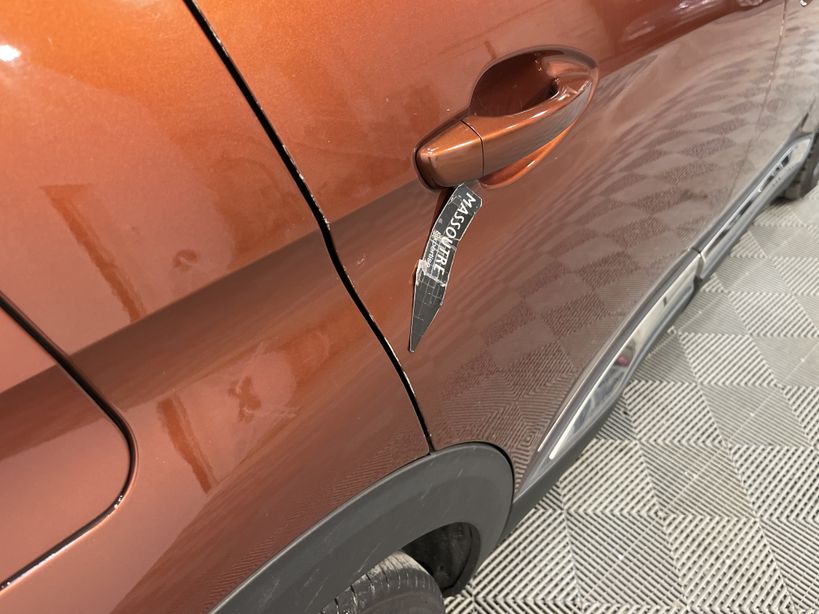 PEUGEOT 3008 2019 - Photo n°2