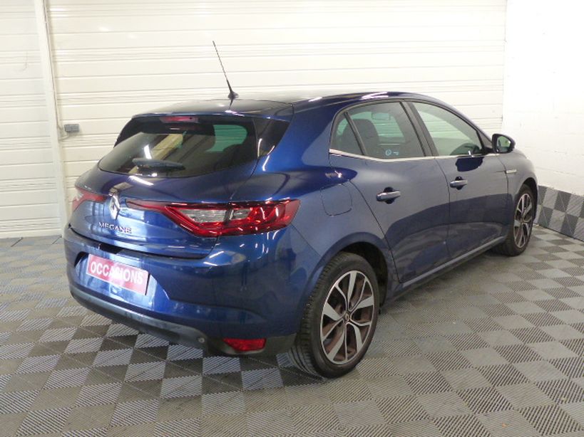 RENAULT MEGANE IV BERLINE 2019 - Photo n°4