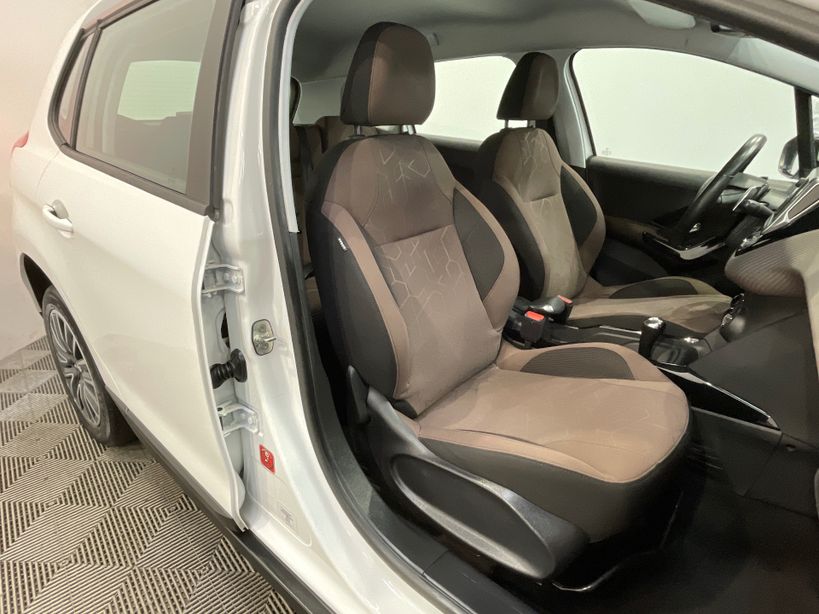 PEUGEOT 2008 2015 - Photo n°42